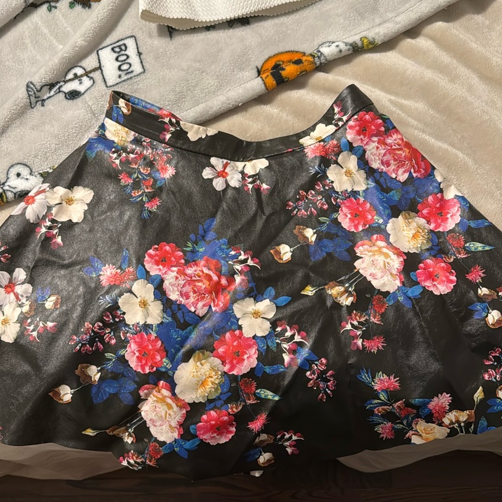 Express floral skirt